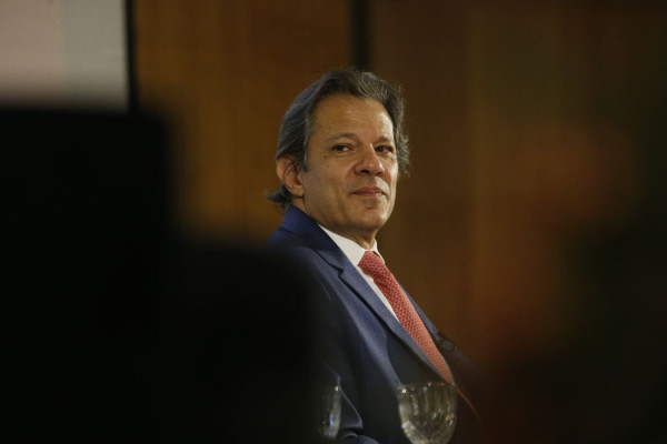 Não foi descuido, foi escolha, diz Haddad sobre rejeição de MP