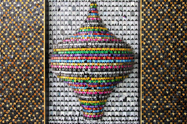 Exposição no Rio valoriza imaginário periférico de Deneir Martins