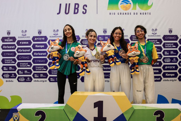 Atleta do taekwondo se despede de seu último JUBs com tricampeonato