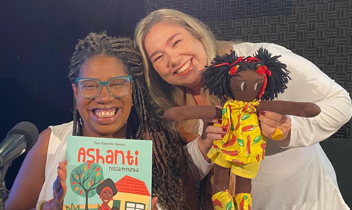 Escritora Taís Espírito Santo é a entrevistada do Conversa com o Autor