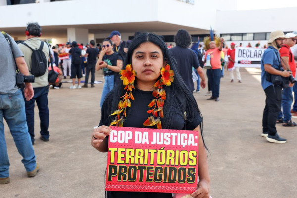 No DF, indígenas pedem demarcações e combate às mudanças climáticas