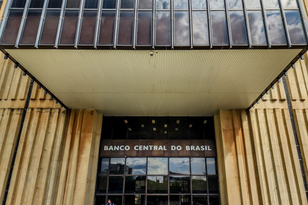 BC aprova aumento de capital em instituições ligadas ao Banco Master