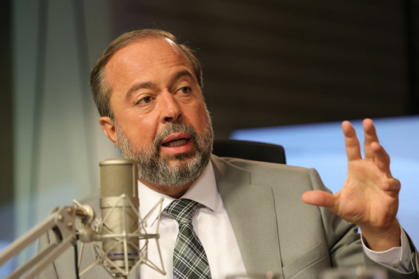Brasil não corre risco energético, garante Alexandre Silveira