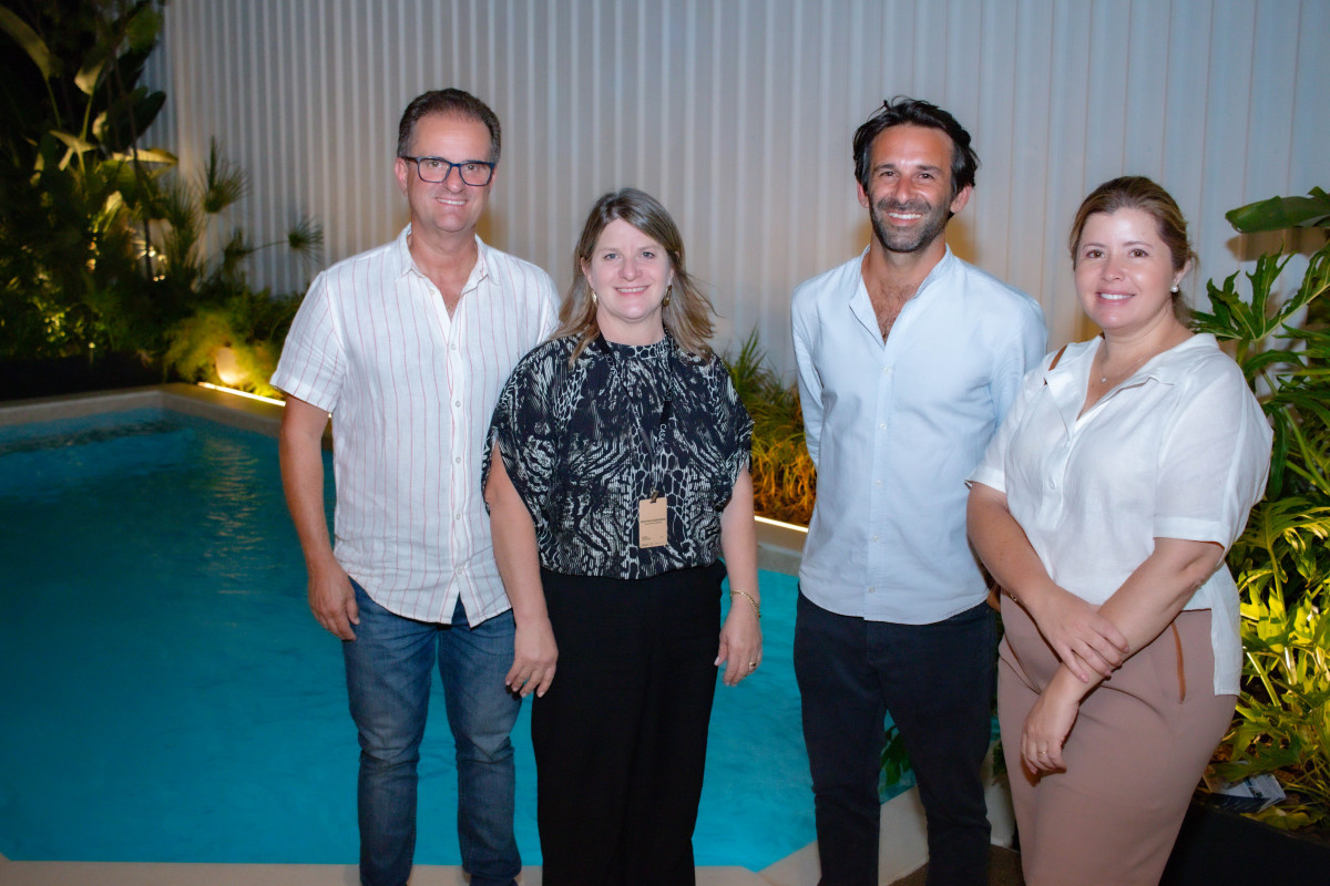 Renato de Almeida Bisognin, Giovana Terezinha Bisognin, Jérémie Dufresne e Mônica Costa