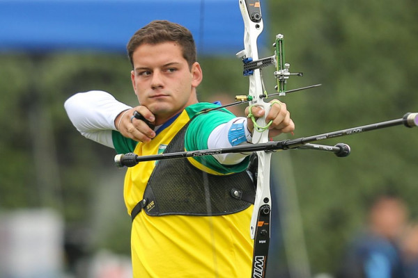 Marcus D´Almeida conquista prata no Finals de tiro com arco