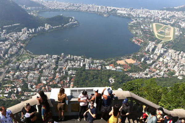 Estado do Rio estima receber 2 milhões de turistas estrangeiros