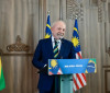 "Ele tem meu telefone e eu tenho o dele", diz Lula sobre Trump