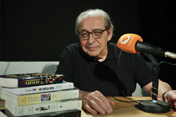 Ruy Castro vence prêmio principal do Jabuti com textos sobre Tom Jobim