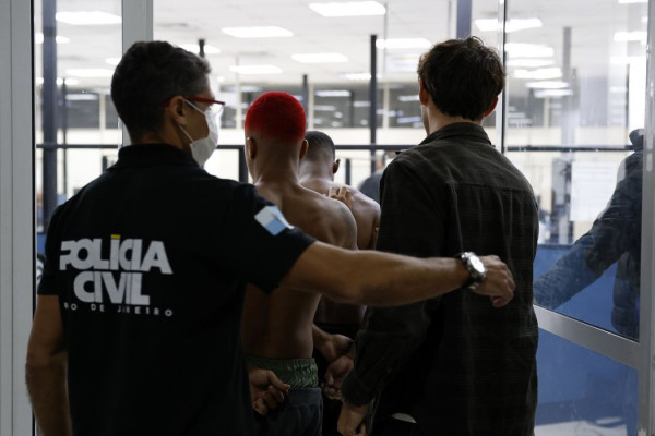 Número de suspeitos mortos em ação na Penha e no Alemão pode aumentar