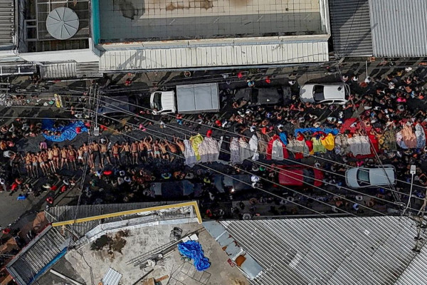 Operação supera massacre do Carandiru em violações, diz deputada