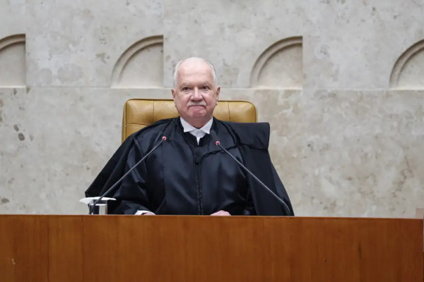 STF acompanha operação no RJ com atenção e solidariedade, diz Fachin