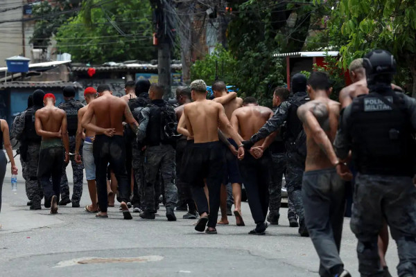 Argentina e Paraguai reforçam fronteiras contra Comando Vermelho