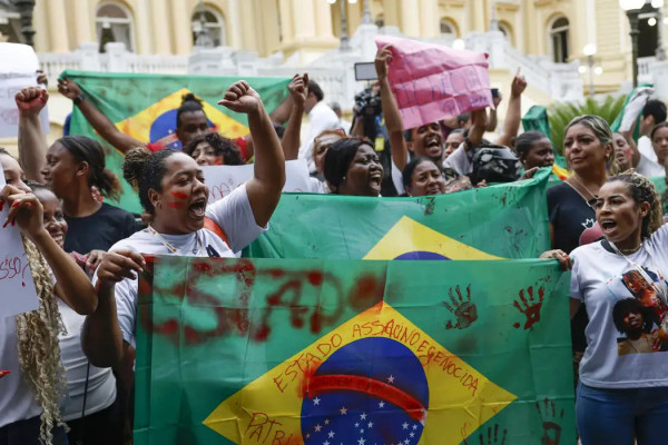 Megaoperações geram prejuízos e não trazem paz, apontam especialistas