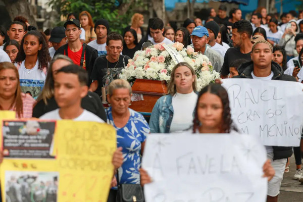 Fundo Brasil doa recursos para famílias das vítimas da operação no Rio