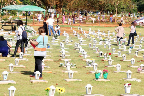 Fim de semana do Dia de Finados deve levar 600 mil a cemitérios do DF
