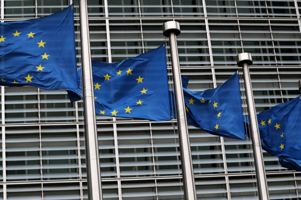 União Europeia diz que poderá admitir novos membros até 2030 