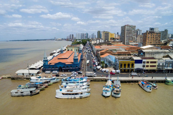 Lula sanciona lei que transfere capital para Belém temporariamente  