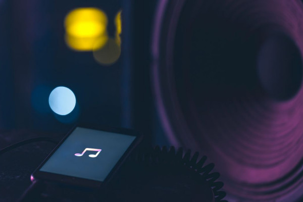 Câmara aprova regulação das plataformas de streamings