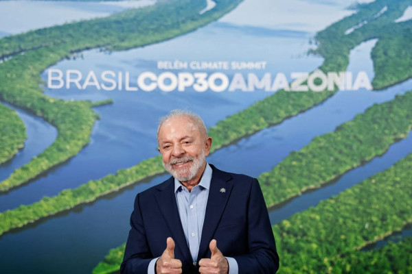 Lula defende em artigo atuação para além dos discursos na COP30