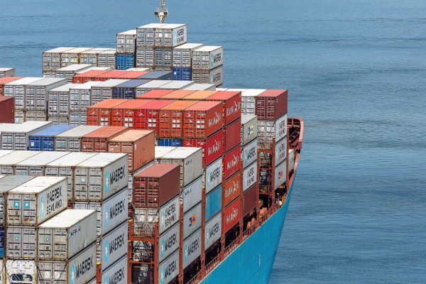 Exportações brasileiras batem recorde em outubro, apesar de tarifaço