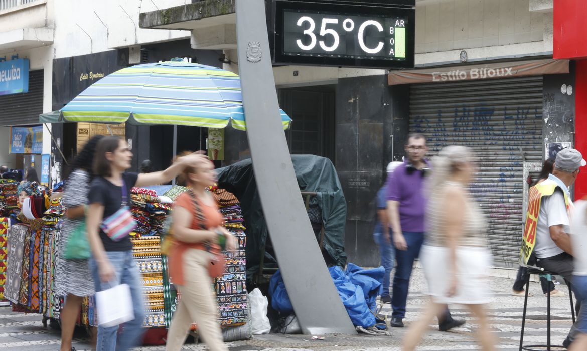 2025 deve ser o segundo ano mais quente, diz organização meteorológica