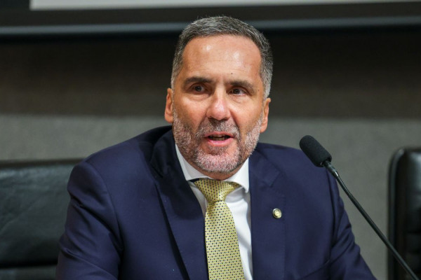 Substitutivo de Derrite limita combate a facções, diz Mário Sarrubbo