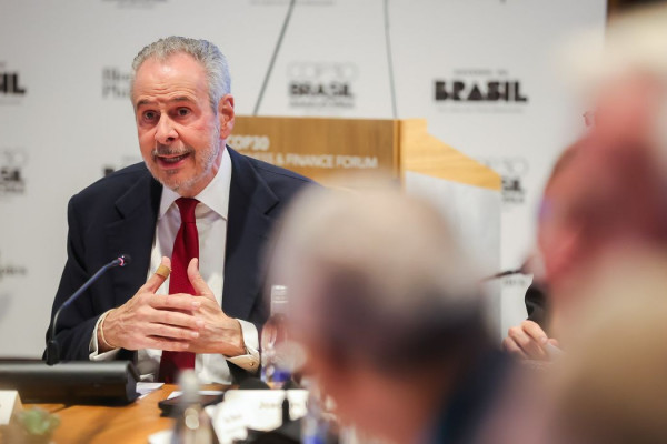 Presidente da COP30 menciona tornado no Paraná em primeiro discurso 