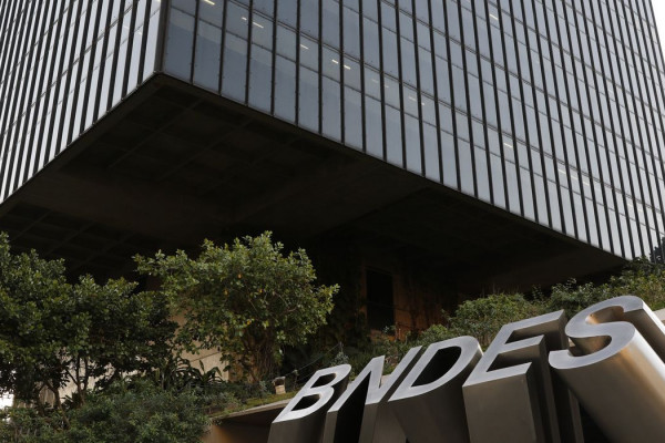 BNDES mobiliza mais R$ 21 bilhões na COP30 para transição sustentável