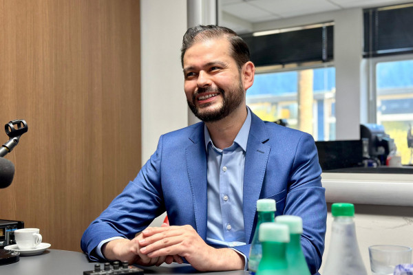 Alessandro Hirata, professor da USP, é o novo presidente do PSDB em Ribeirão Preto