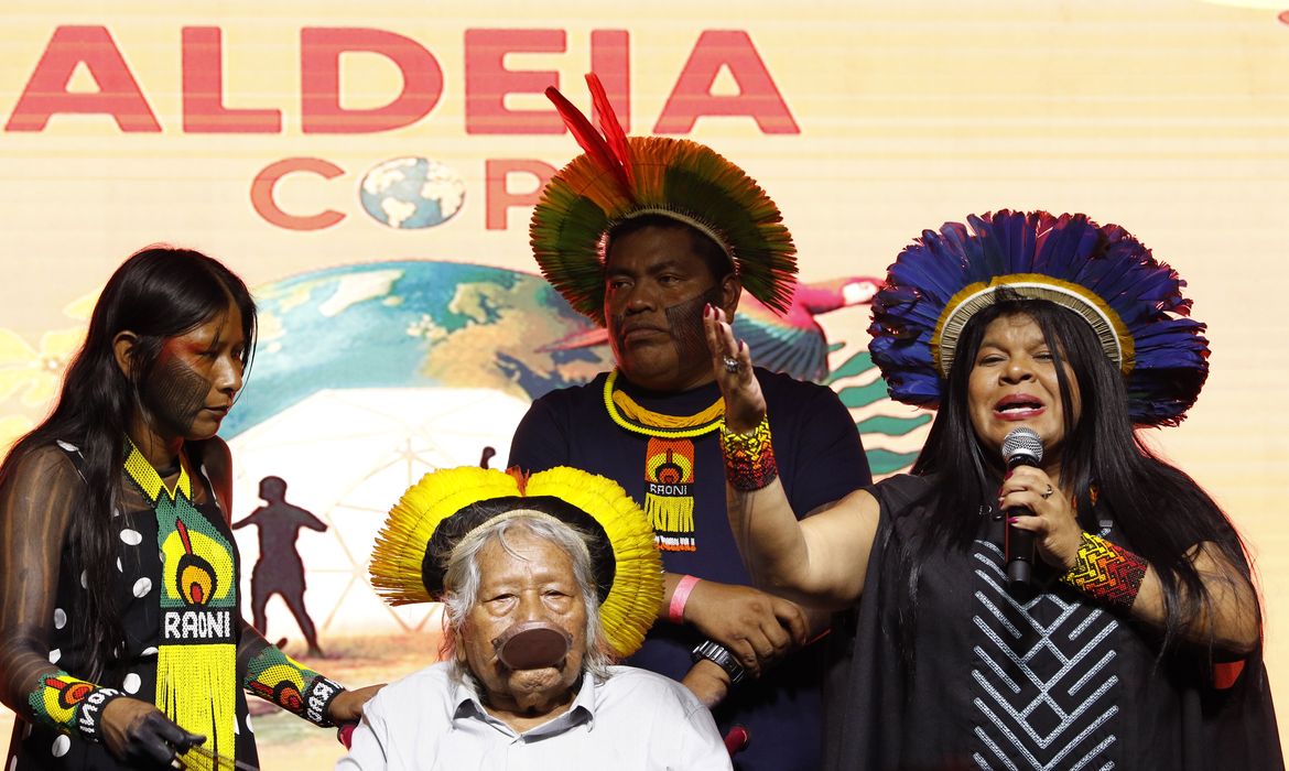 Todos da mesma aldeia: COP30 mobiliza 3 mil indígenas em Belém