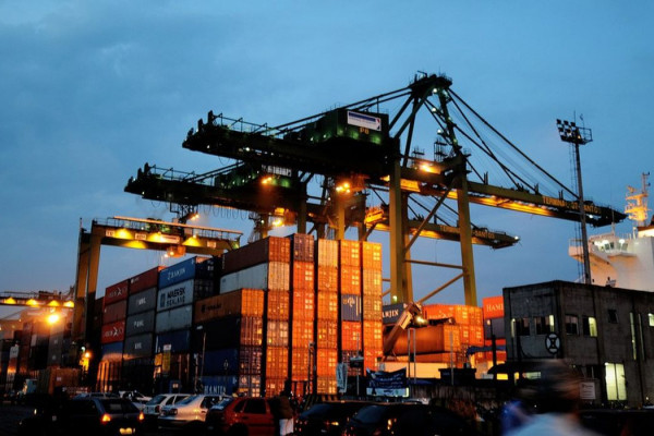 Fazenda reduz para 2,2% projeção de crescimento do PIB em 2025