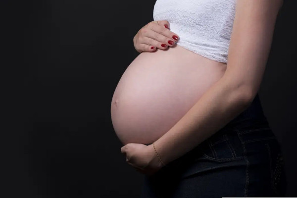 Gestantes de áreas vulneráveis têm risco maior de perder bebê