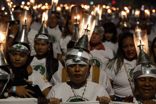 Extrativistas marcham na COP por reconhecimento na proteção florestal