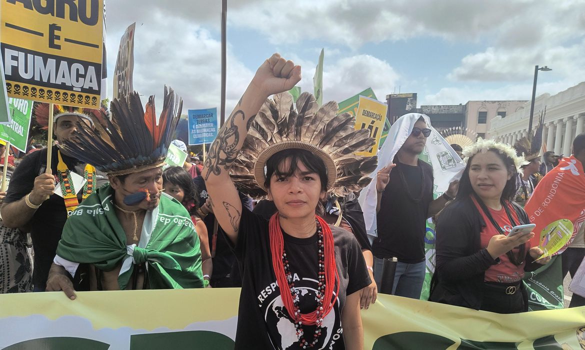 Txai Suruí: nossa voz precisa ecoar nos espaços de decisão da COP30