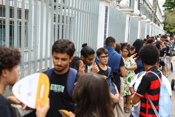 Candidatos relatam expectativa para 2º dia de prova do Enem 2025