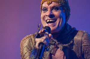 Cantor de 83 anos se apresenta em Ribeirão Preto neste sábado