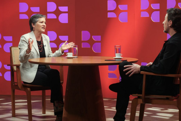 Demori: Heloisa Villela relata bastidores de coberturas internacionais