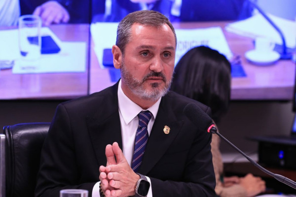 Em CPI, PF pede aumento de 38% em orçamento e sugere dobrar efetivo