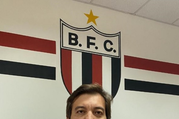 Alessander de Martin, presidente do Botafogo Futebol Cube