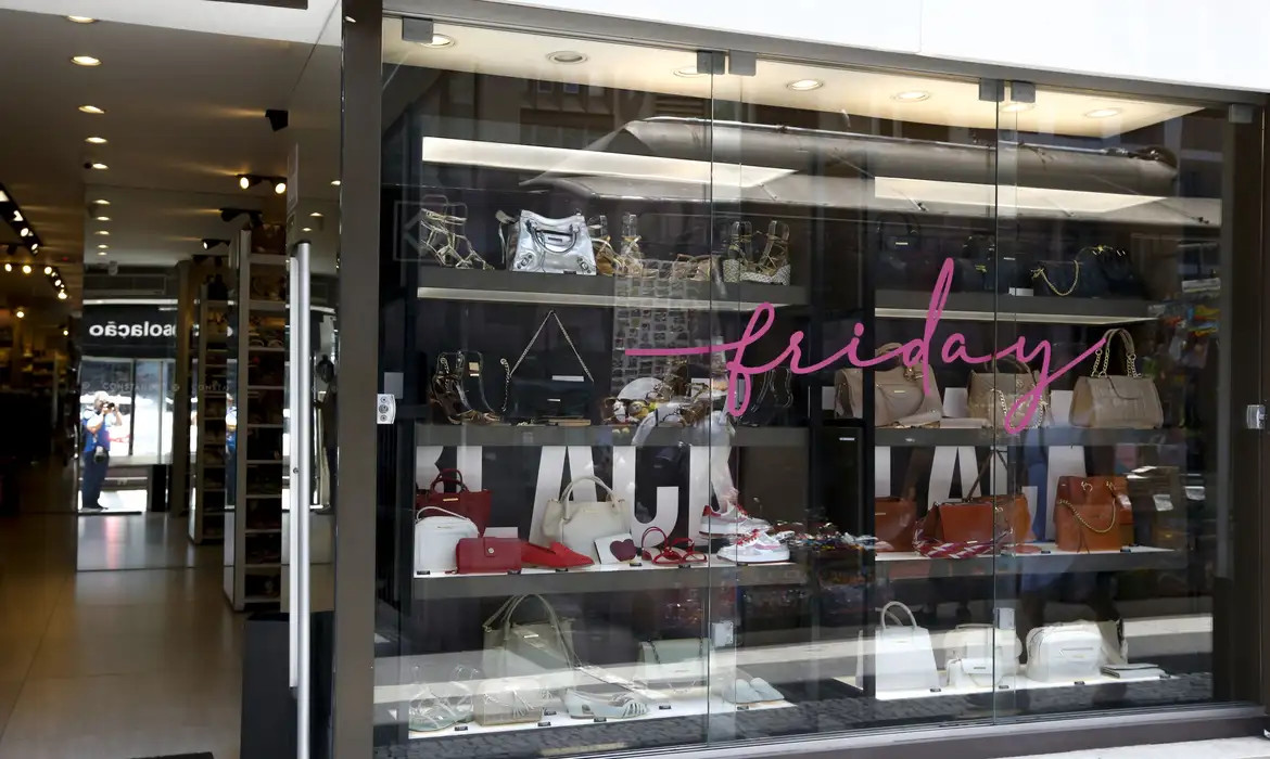 Black Friday deve movimentar R$ 5,4 bilhões no comércio do país 