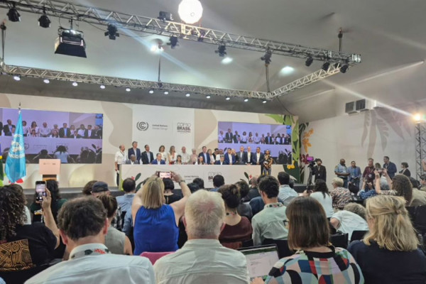 COP30: trabalhos seguem normalmente nesta sexta, após incêndio