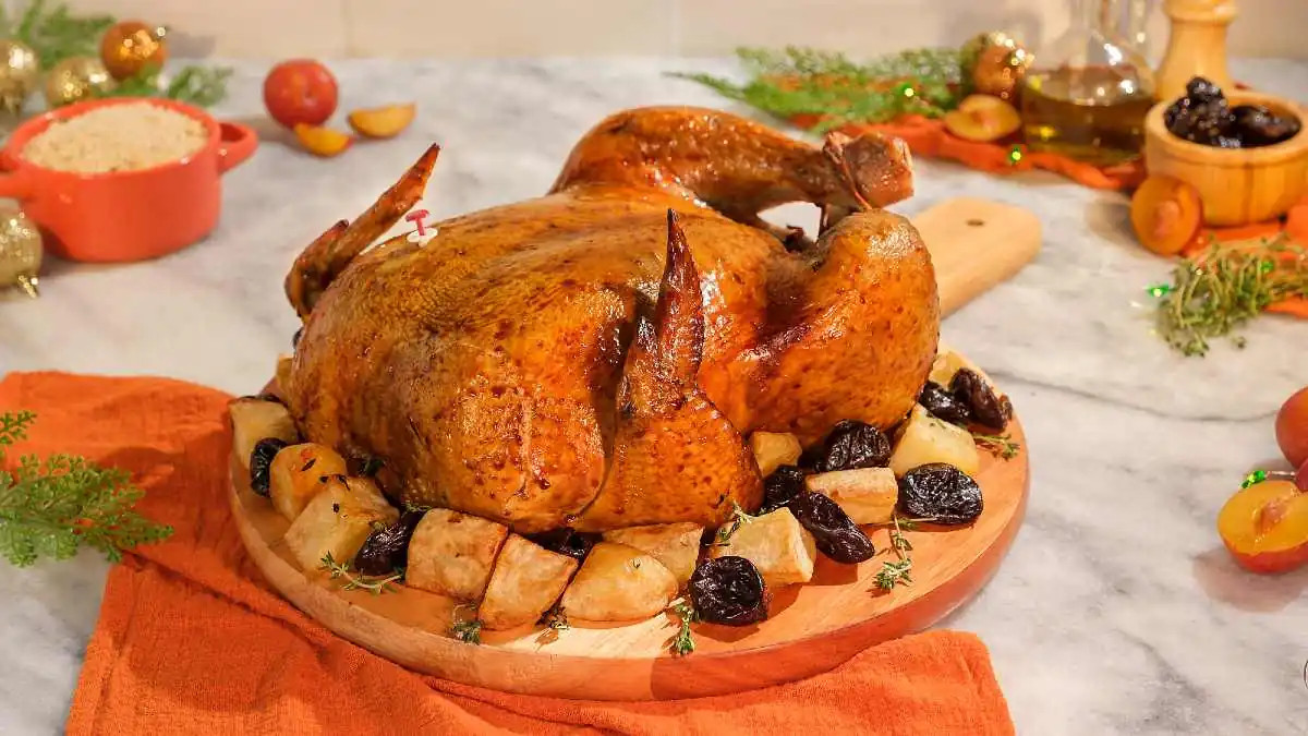 Ave temperada é um dos itens previstos na cesta de Natal