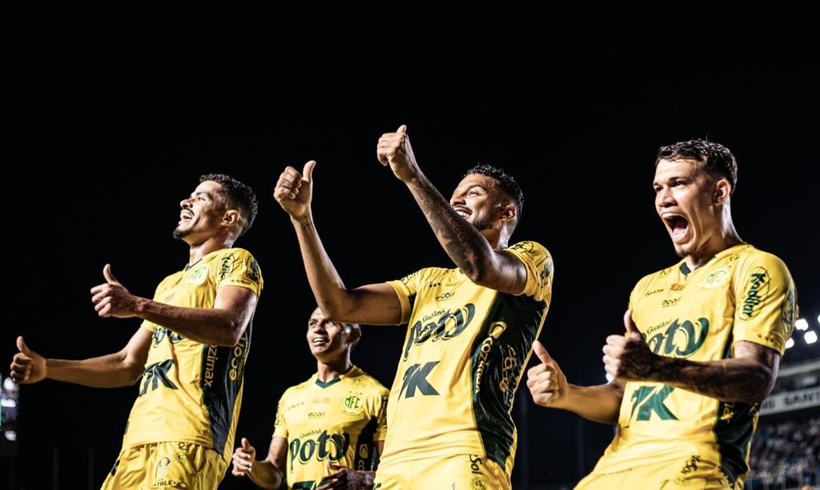 Mirassol derrota Ceará e fica perto de vaga direta para Libertadores