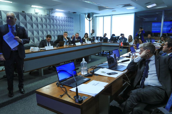 CPMI do INSS não vota convocação de Jorge Messias