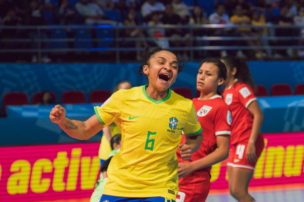 Brasil fecha primeira fase da Copa do Mundo com 9 a 0 sobre Panamá