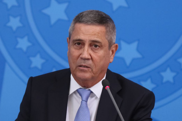 Defesa de Braga Netto recorre ao plenário do STF contra condenação 