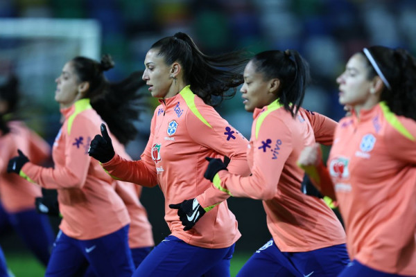 Seleção feminina encerra 2025 com amistoso contra Portugal