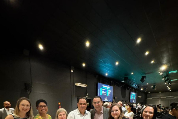 Cinthia Garcia, Jaqueline Santana,Marta Santos, Marcus Pontes, Augusto Cury, Thamiris Pontes e Leliane Godoy