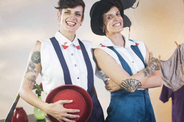 As Irmãs Cola e a artista circense Karina Bredariol são destaques da palestra-show Entre o Picadeiro e a Pista - créditos Sabryna Murali