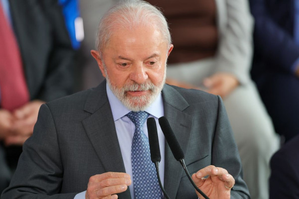 Lula diz que indicação de Messias não deve ser problema político